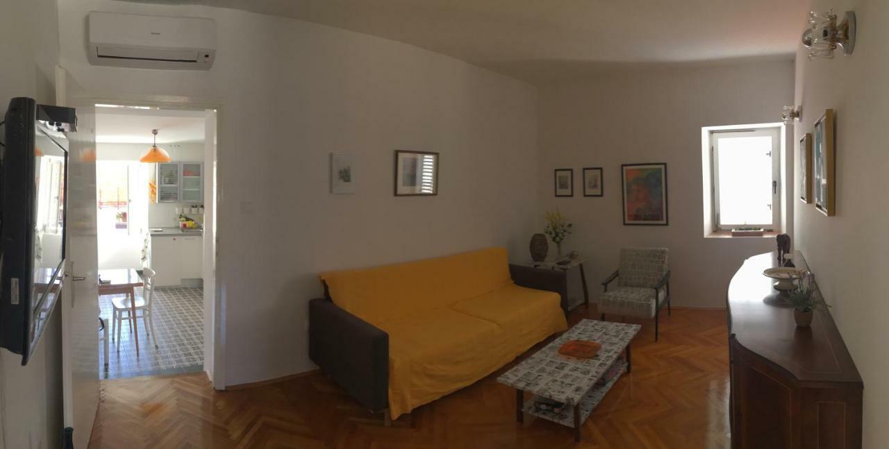 Flat Sweet Dream Apartment Pula Exterior foto
